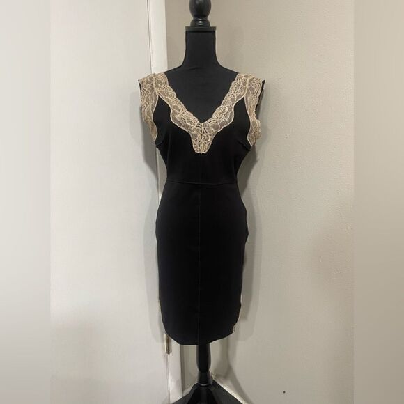 Alberto Makali Black Dress with Beige Lace Trim Size M - Picture 1 of 10
